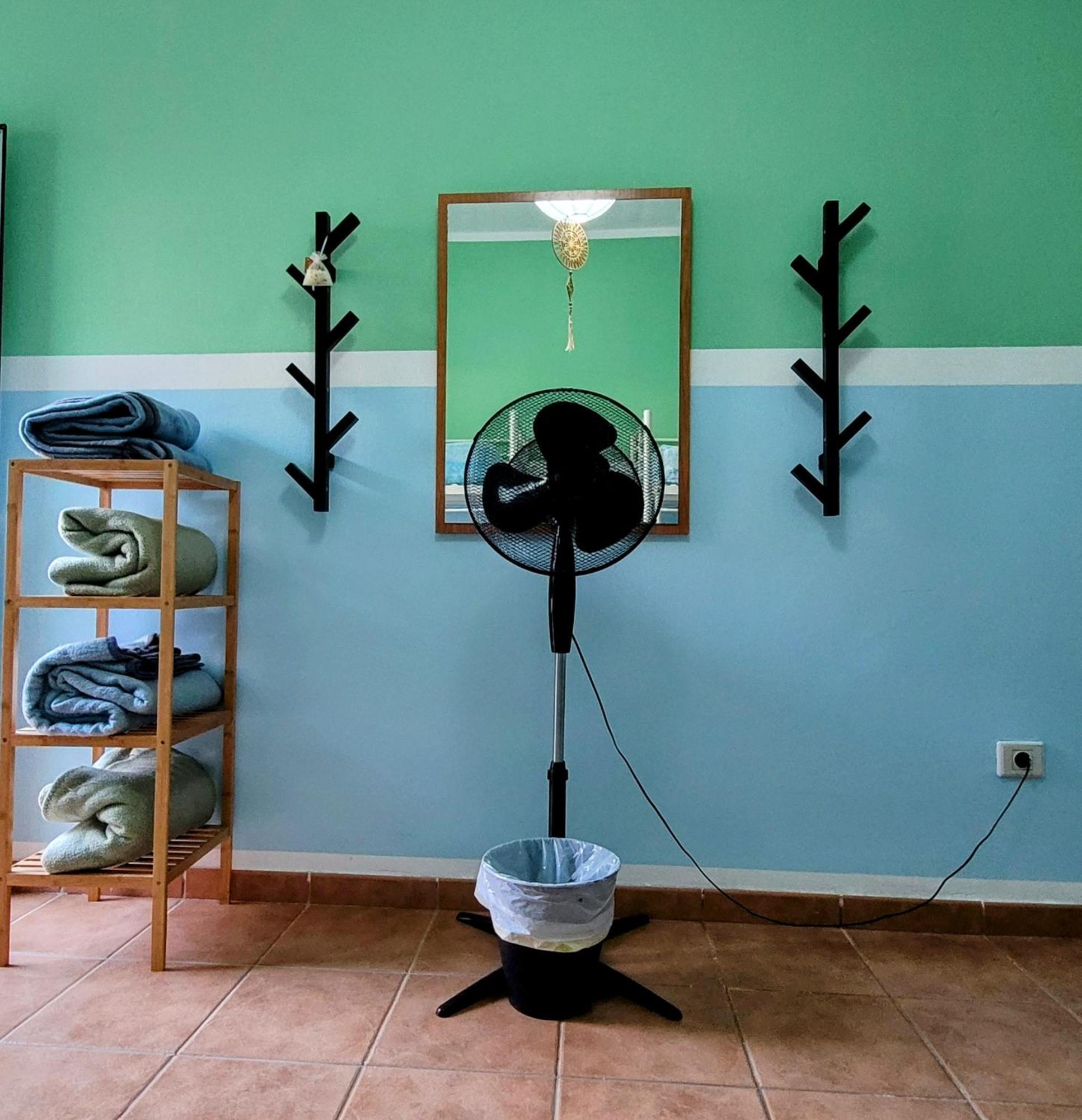 Eden Guesthouse Sardina Habitación foto