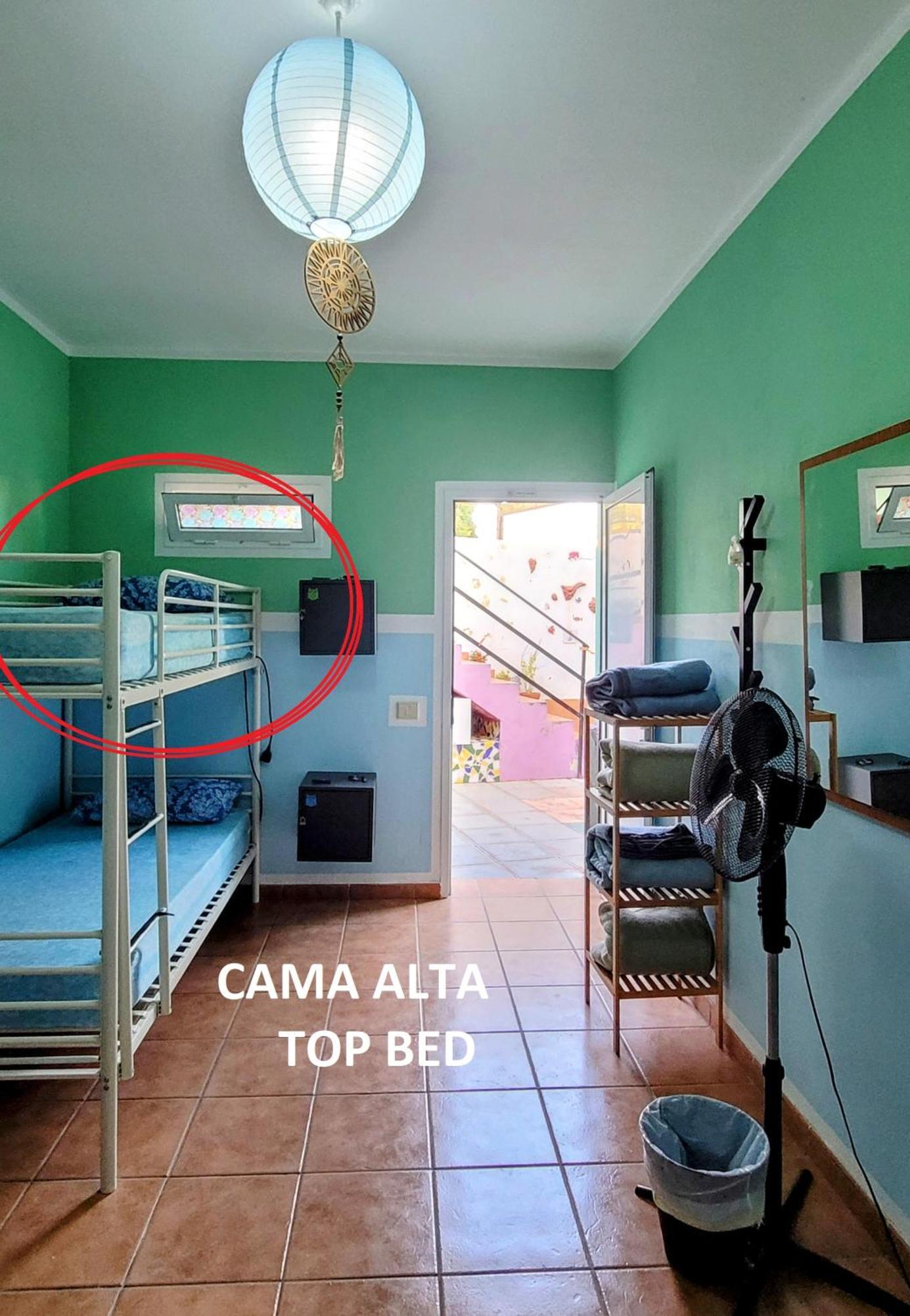 Eden Guesthouse Sardina Habitación foto